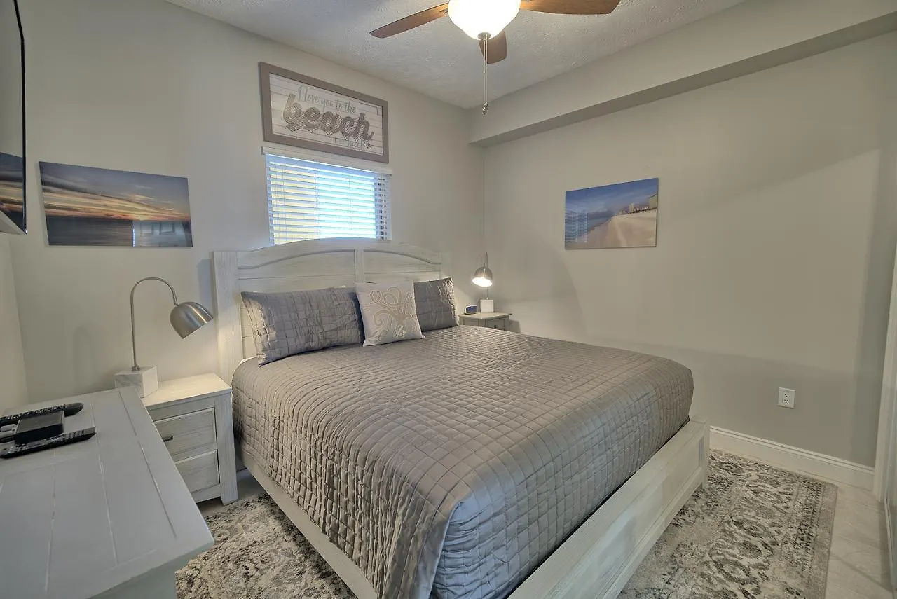Lägenhet Gulf Front Condo With Beach Access And Beachside Pool - Unit 1604 Panama City Beach
